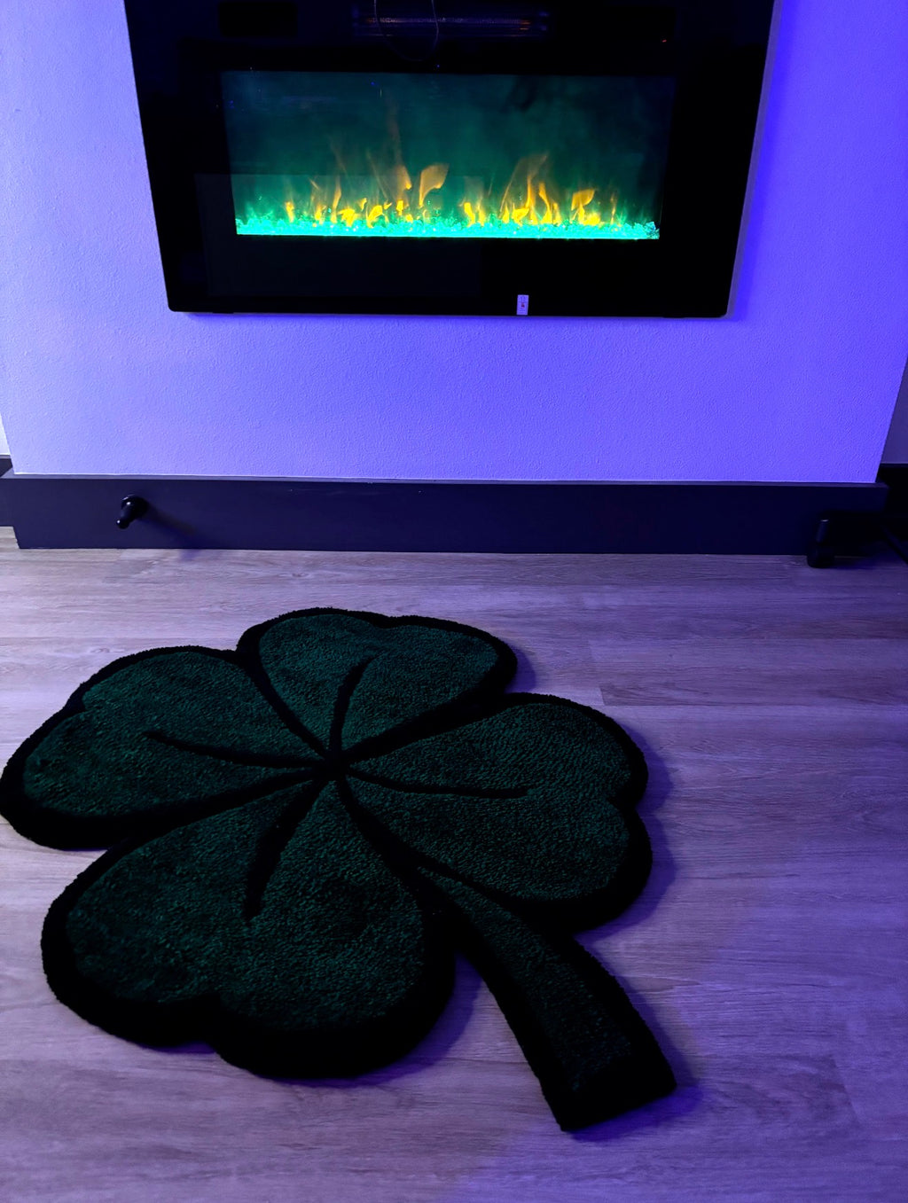 “CLOVER”