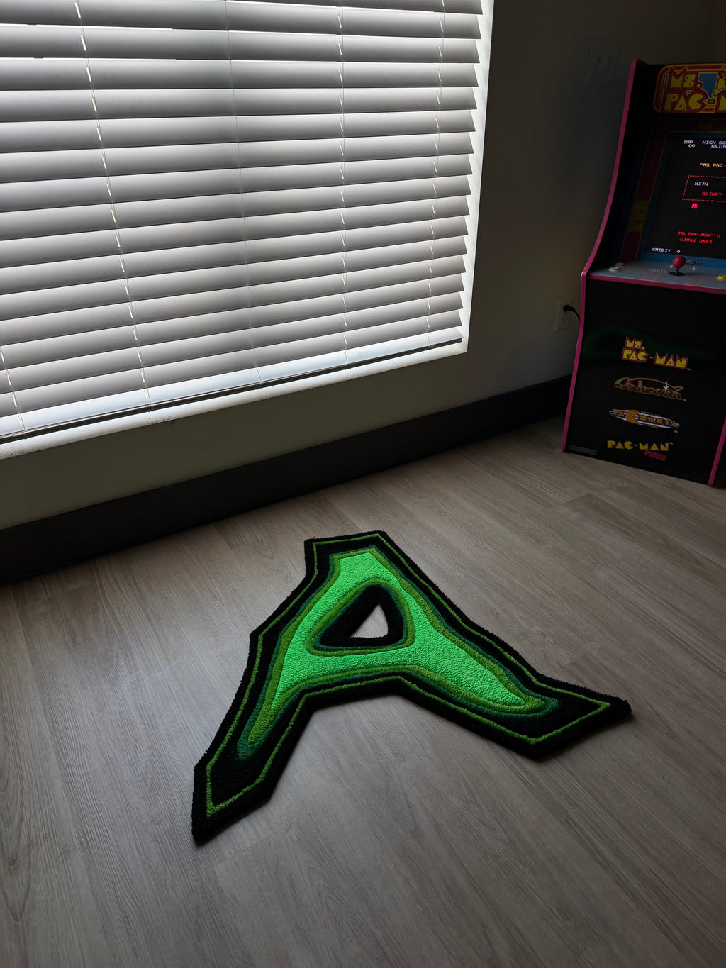 “AUHLOT”