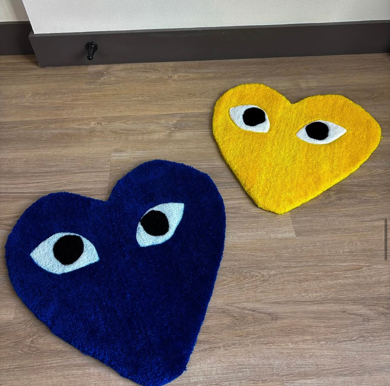 “COMME DES GARÇONS”